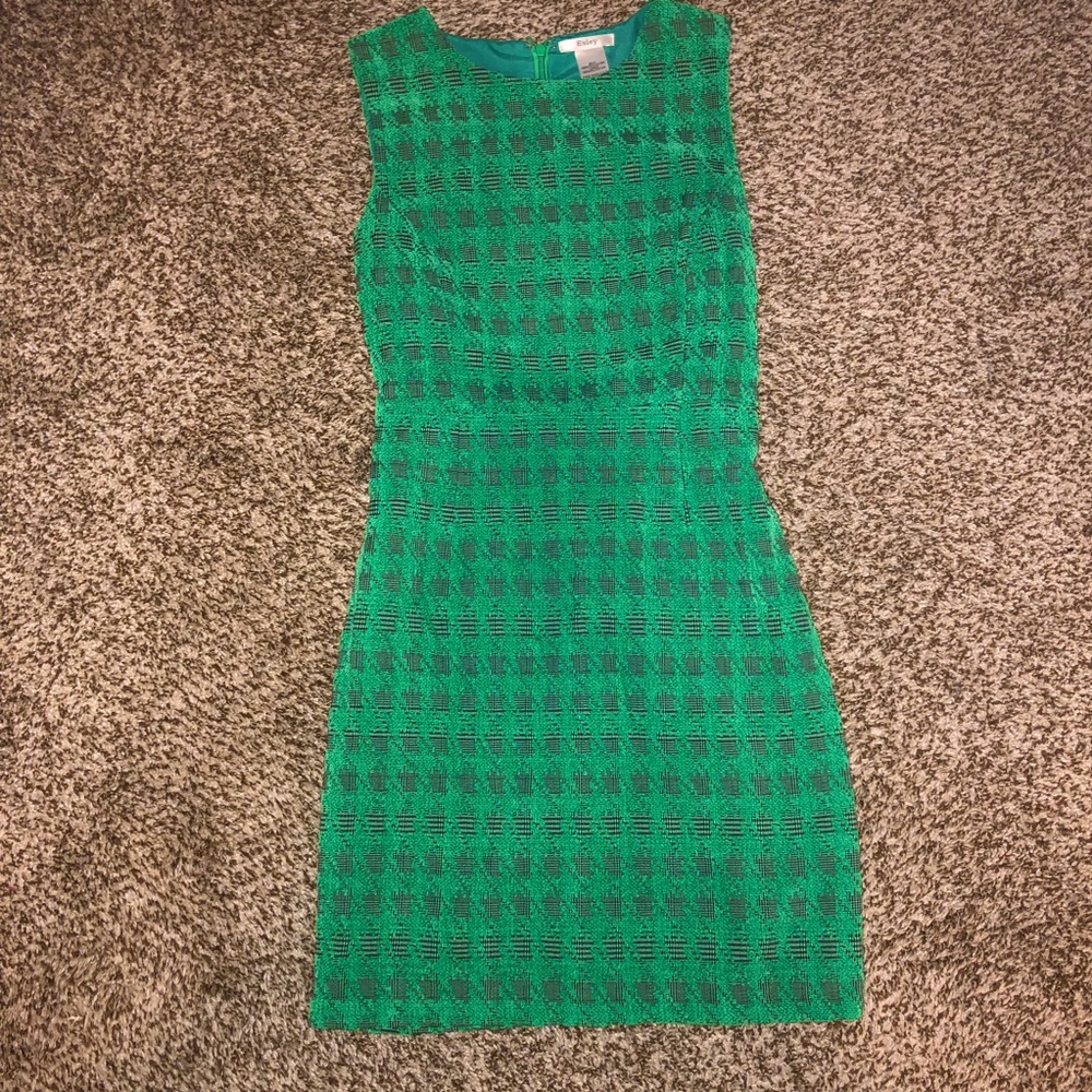 Esley Patterned Green Dress
